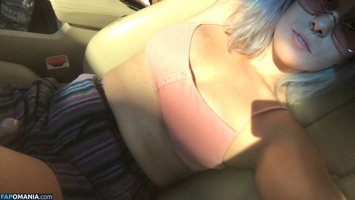 Hannah Schewel Nu Foto vazada #17
