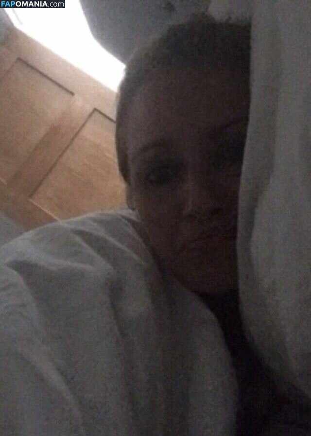 Hayley McQueen Nu Foto vazada #17