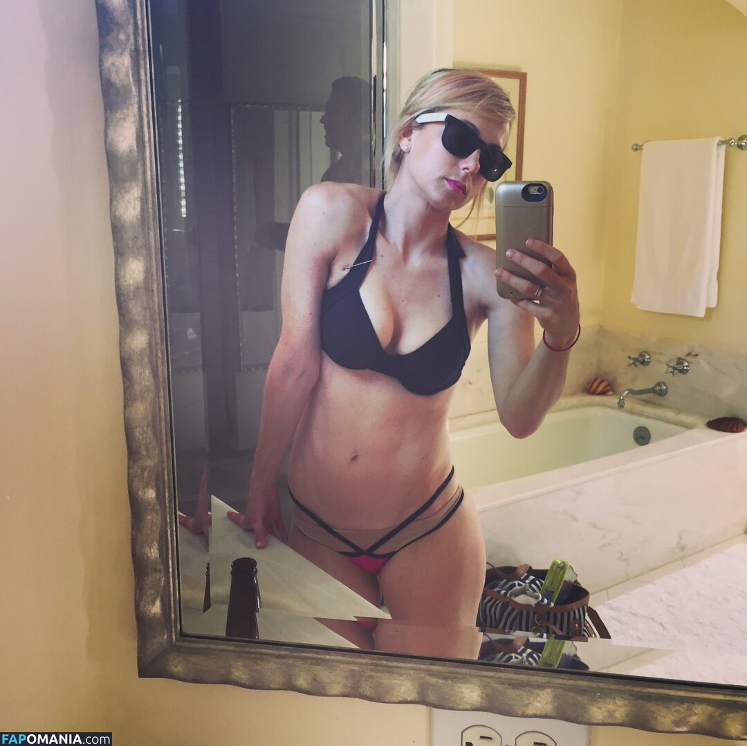 Iliza Shlesinger Nu Foto vazada #180