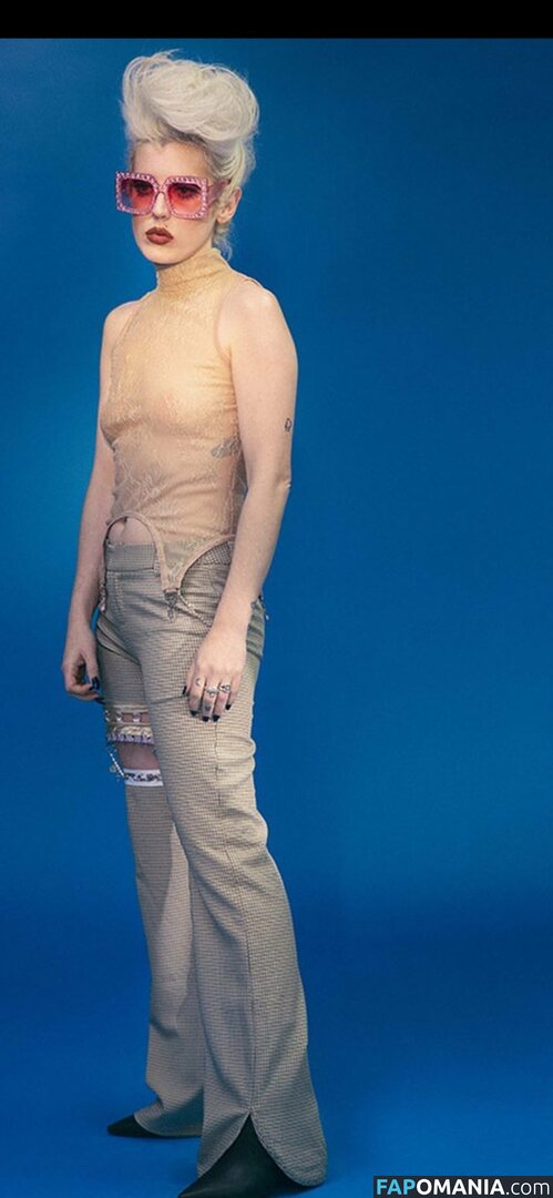 Izzy Phillips Nu Foto vazada #11