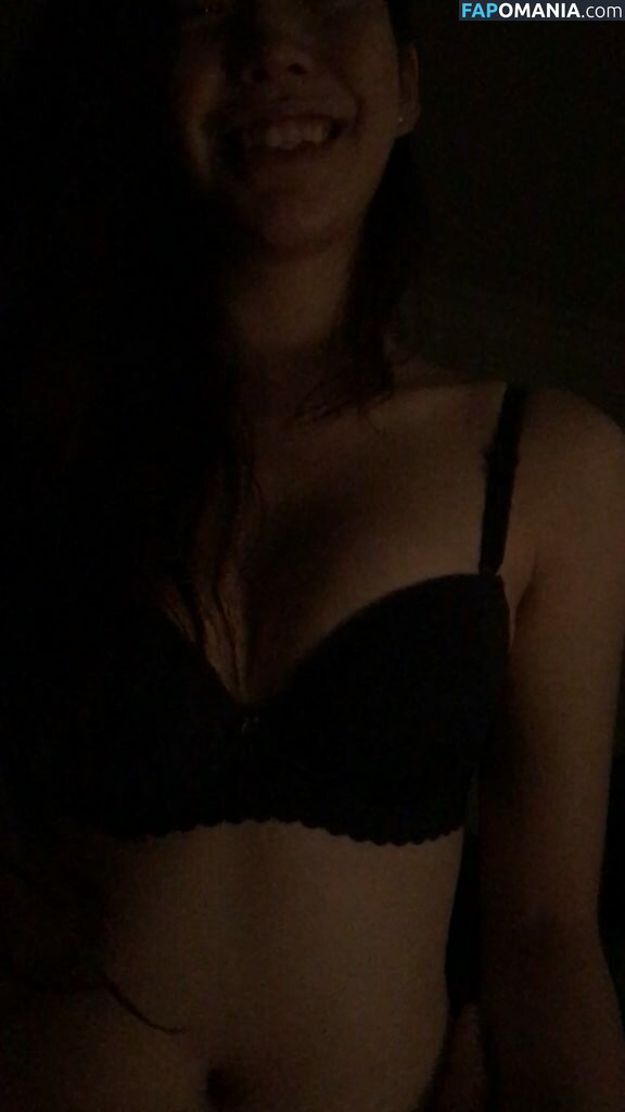 Janella Ooi Nu Foto vazada #28