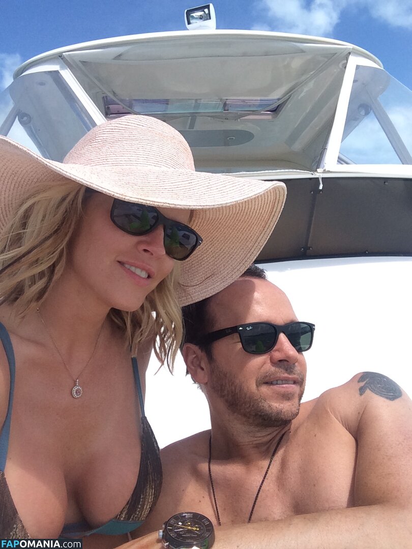 Jenny McCarthy Nu Foto vazada #32