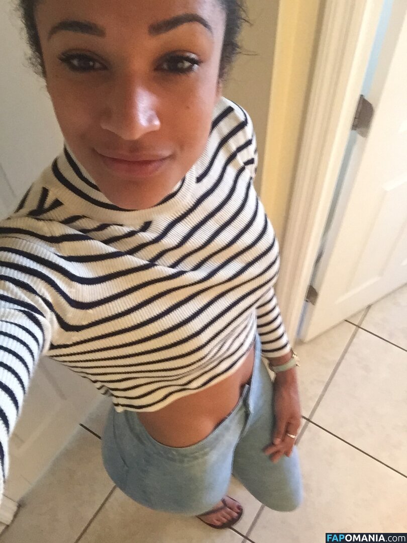 Jodie Williams Nu Foto vazada #33