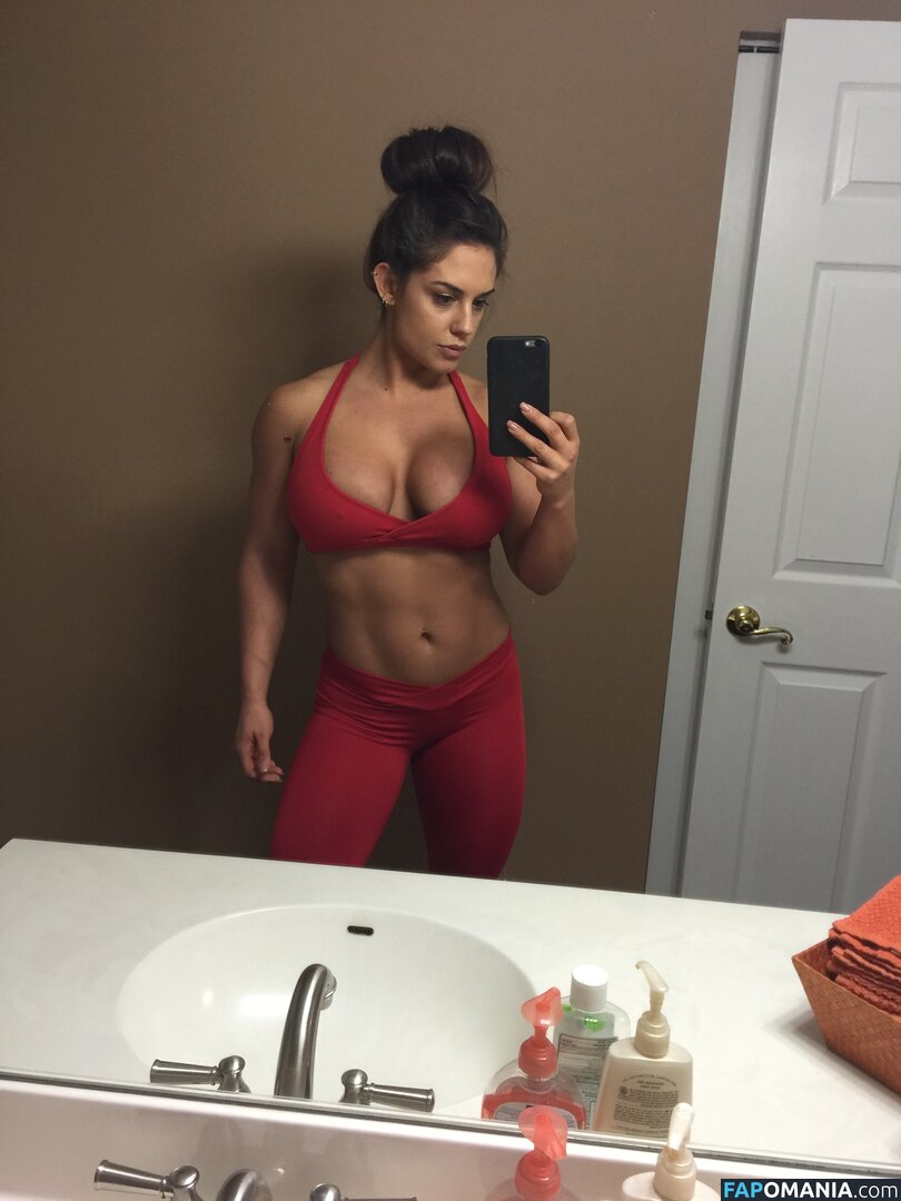 Kaitlyn WWE Nu Foto vazada #67