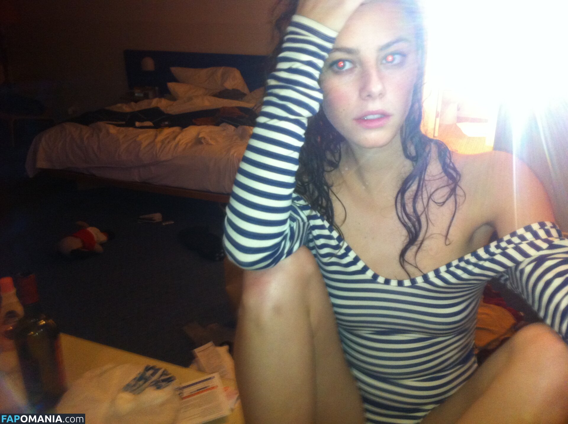 Kaya Scodelario Nu Foto vazada #8