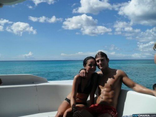Kaya Scodelario Nu Foto vazada #36