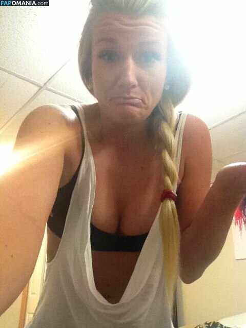 Kaylyn Kyle Nu Foto vazada #57