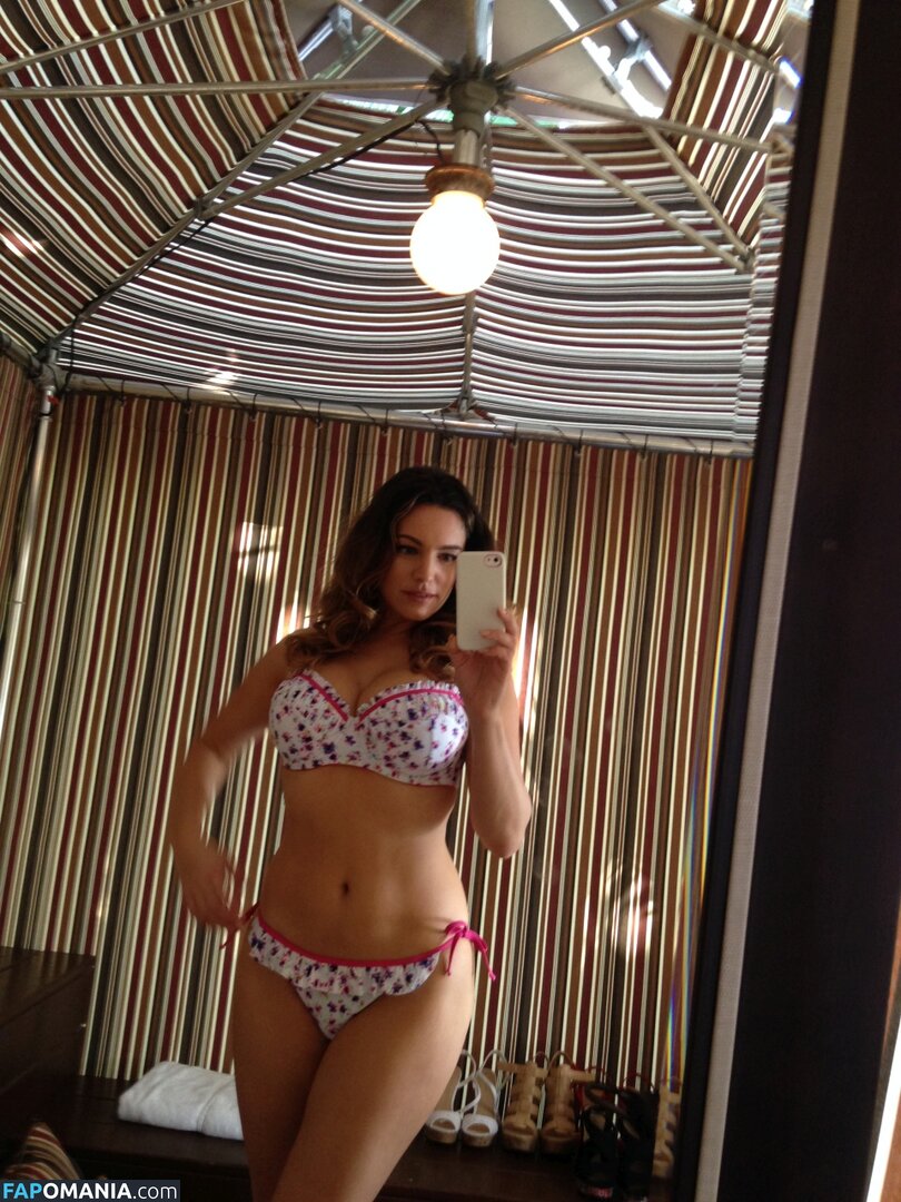 Kelly Brook Nu Foto vazada #38