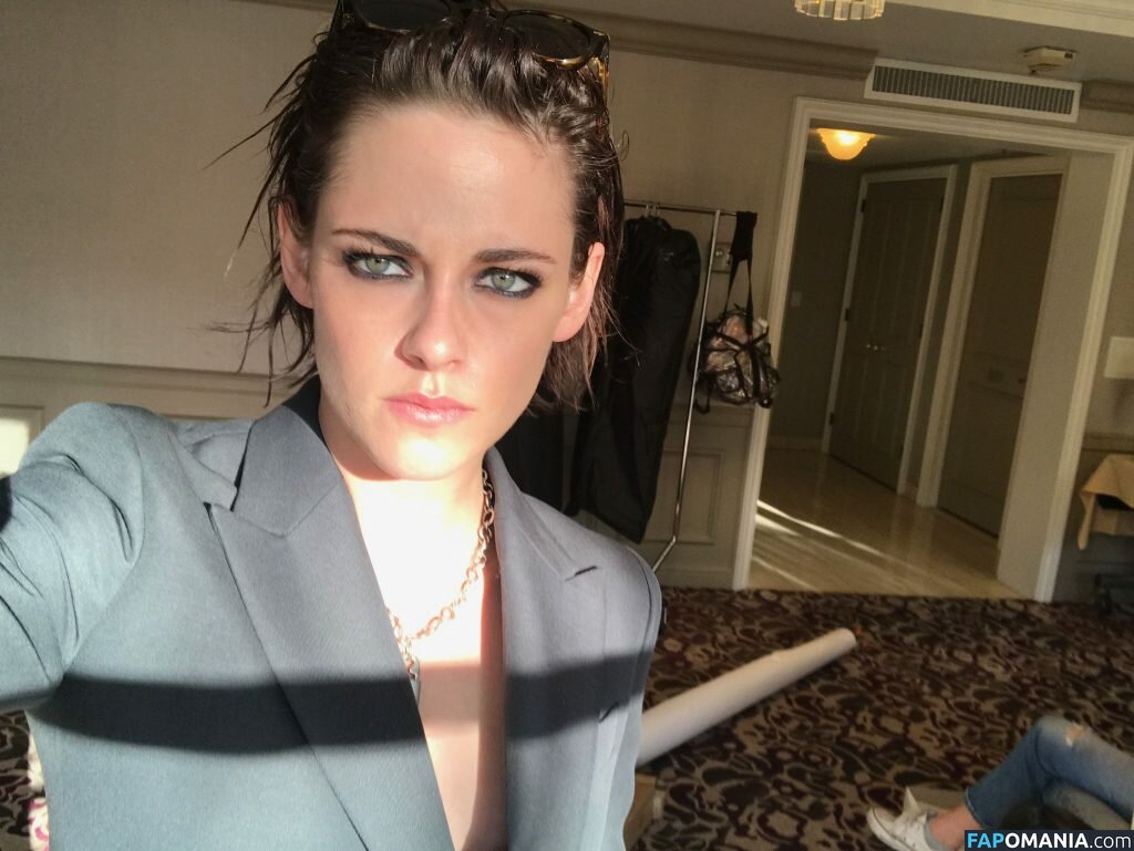 Kristen Stewart Nu Foto vazada #321