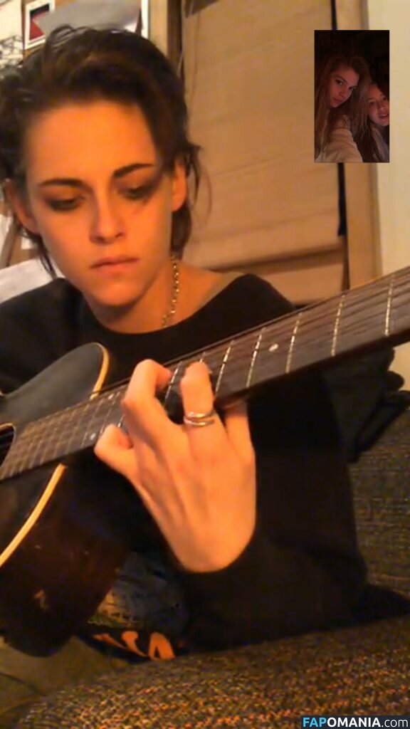 Kristen Stewart Nu Foto vazada #325