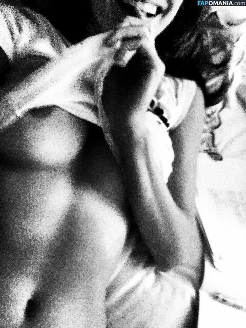 Lake Bell Nu Foto vazada #12