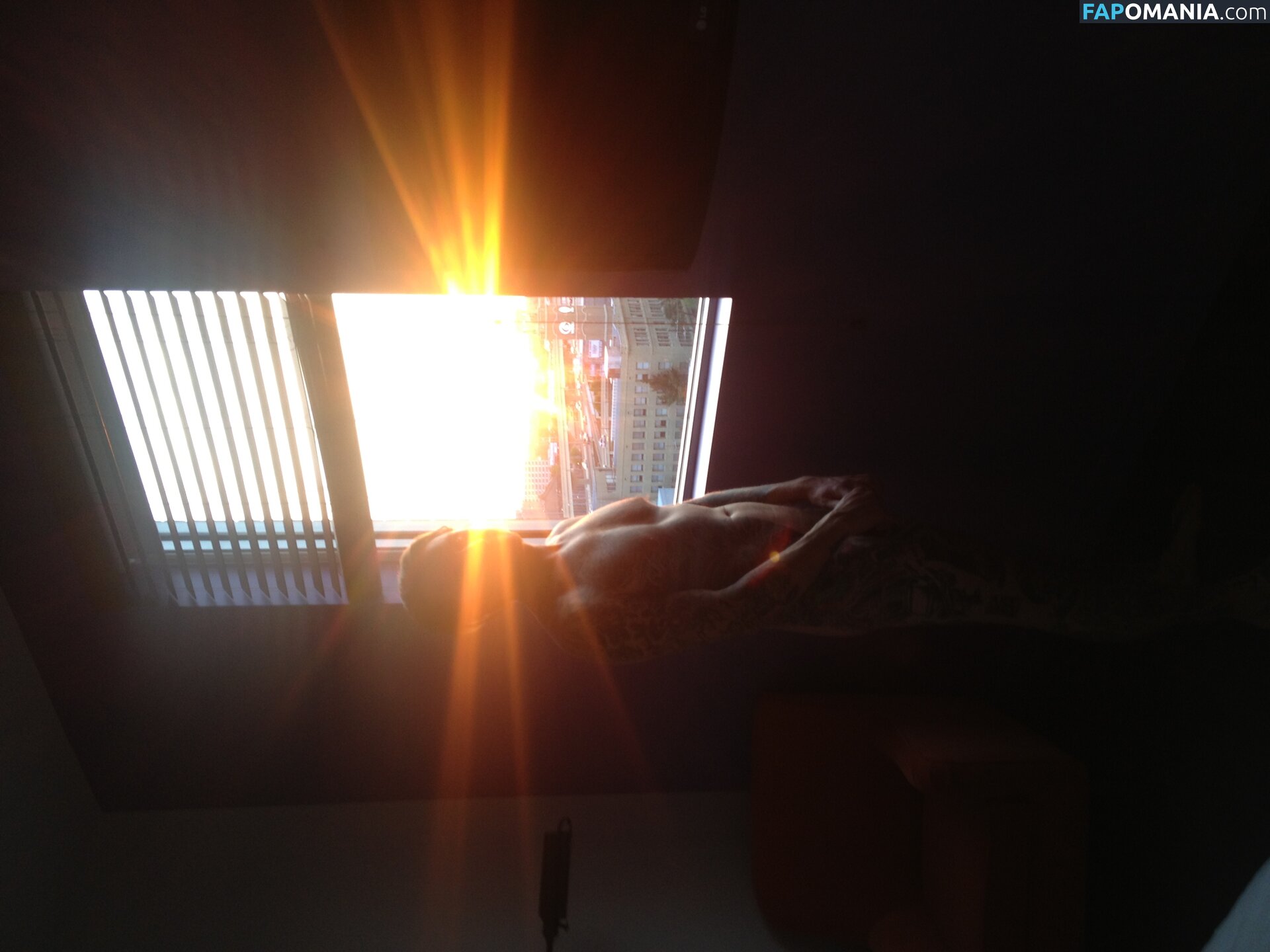 Lake Bell Nu Foto vazada #21