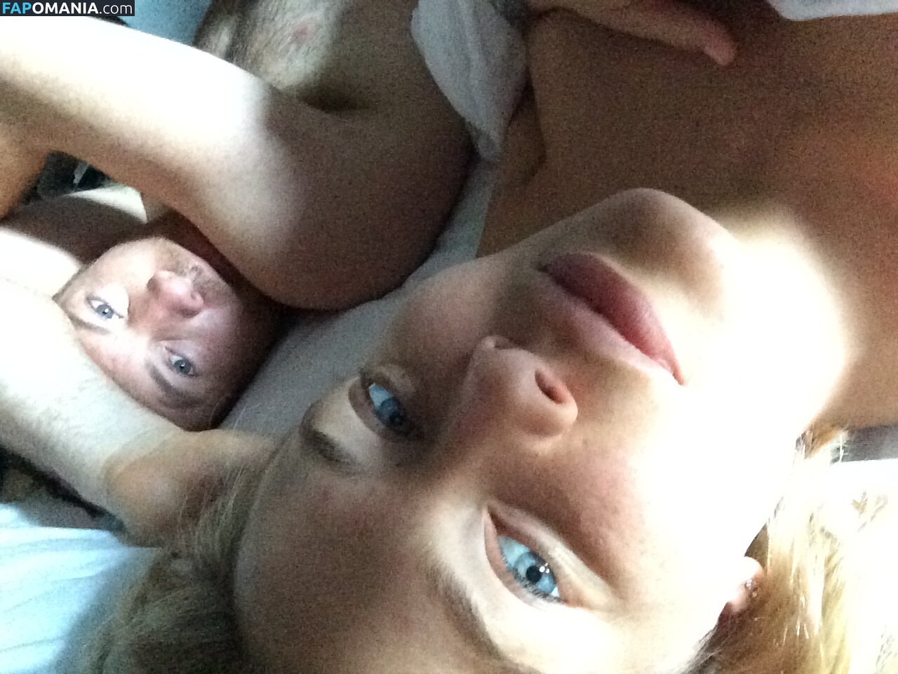 Lara Bingle Nu Foto vazada #7