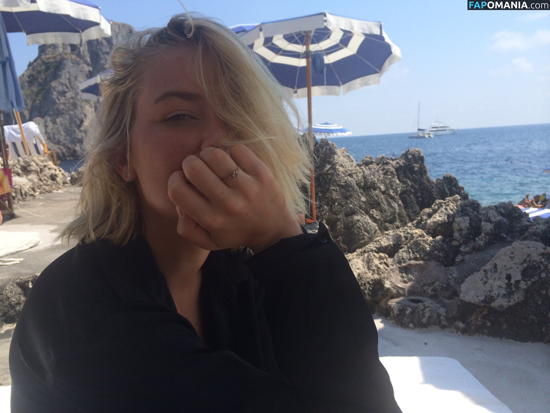 Lara Bingle Nu Foto vazada #63