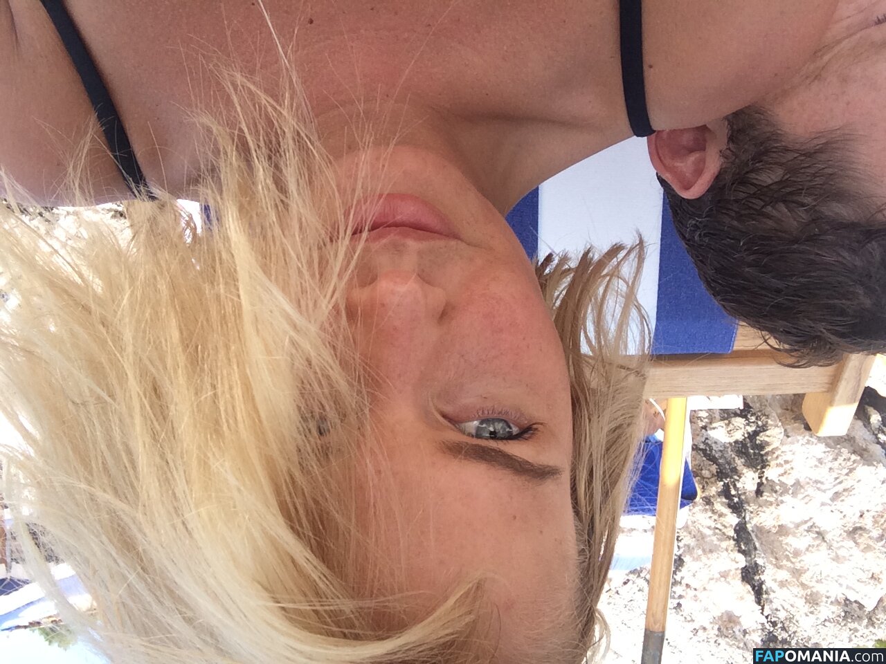 Lara Bingle Nu Foto vazada #84