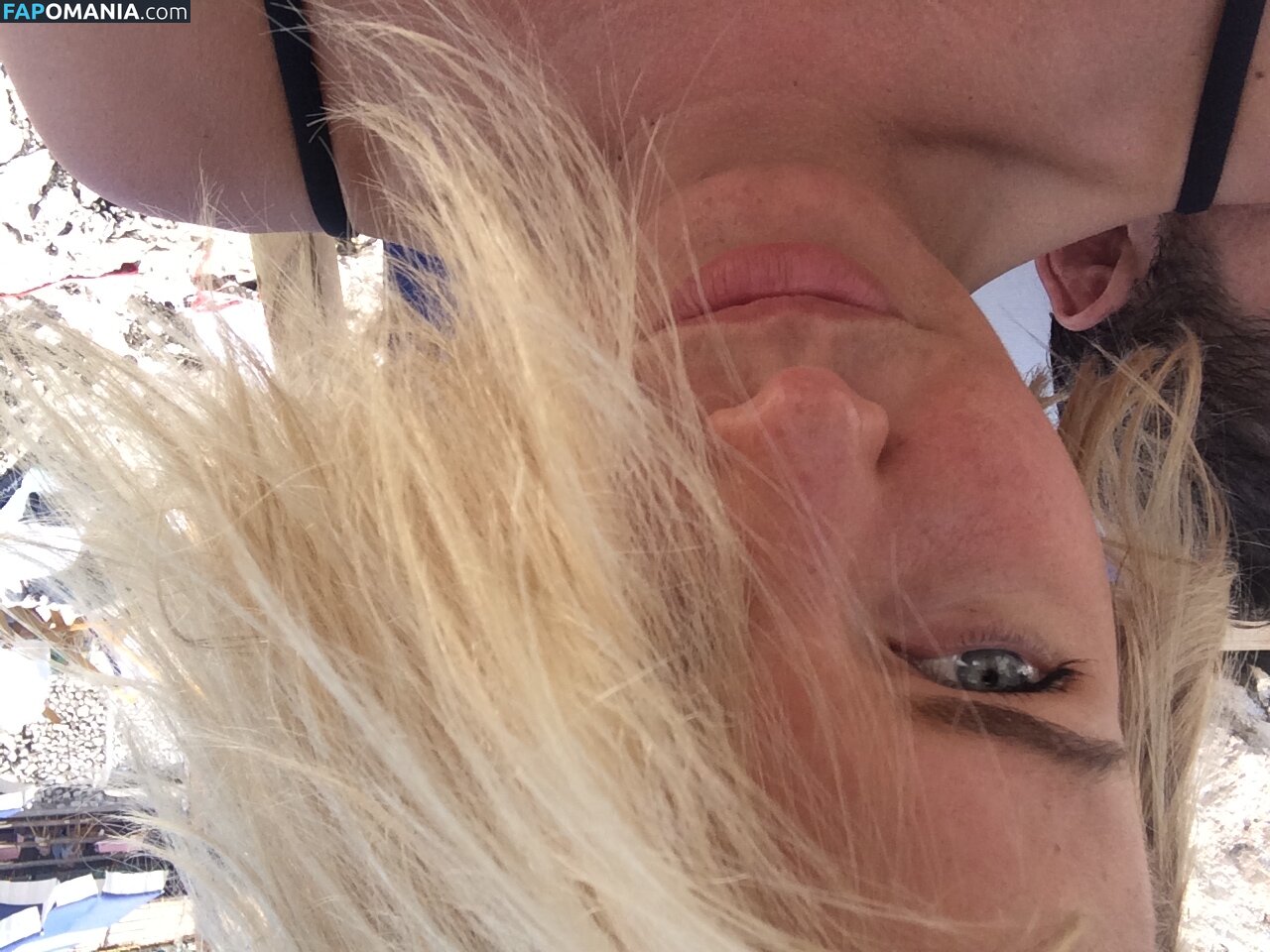 Lara Bingle Nu Foto vazada #85