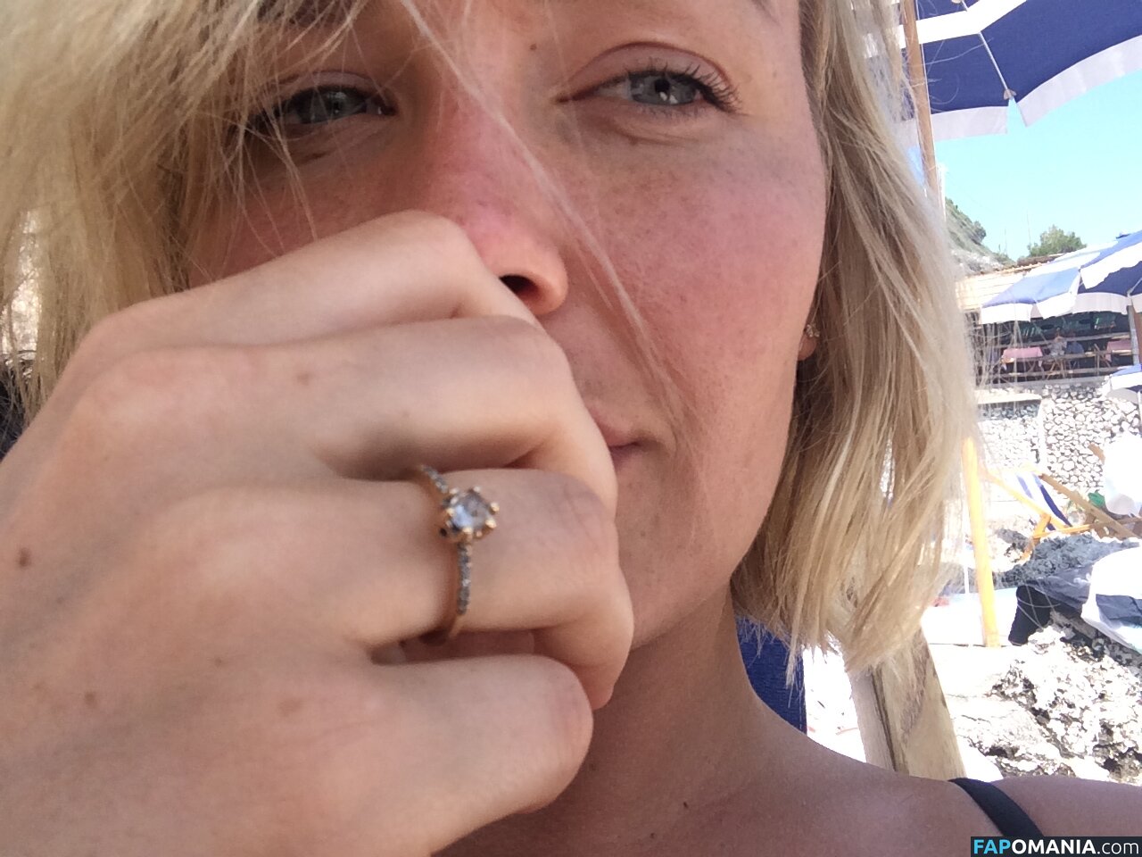 Lara Bingle Nu Foto vazada #123