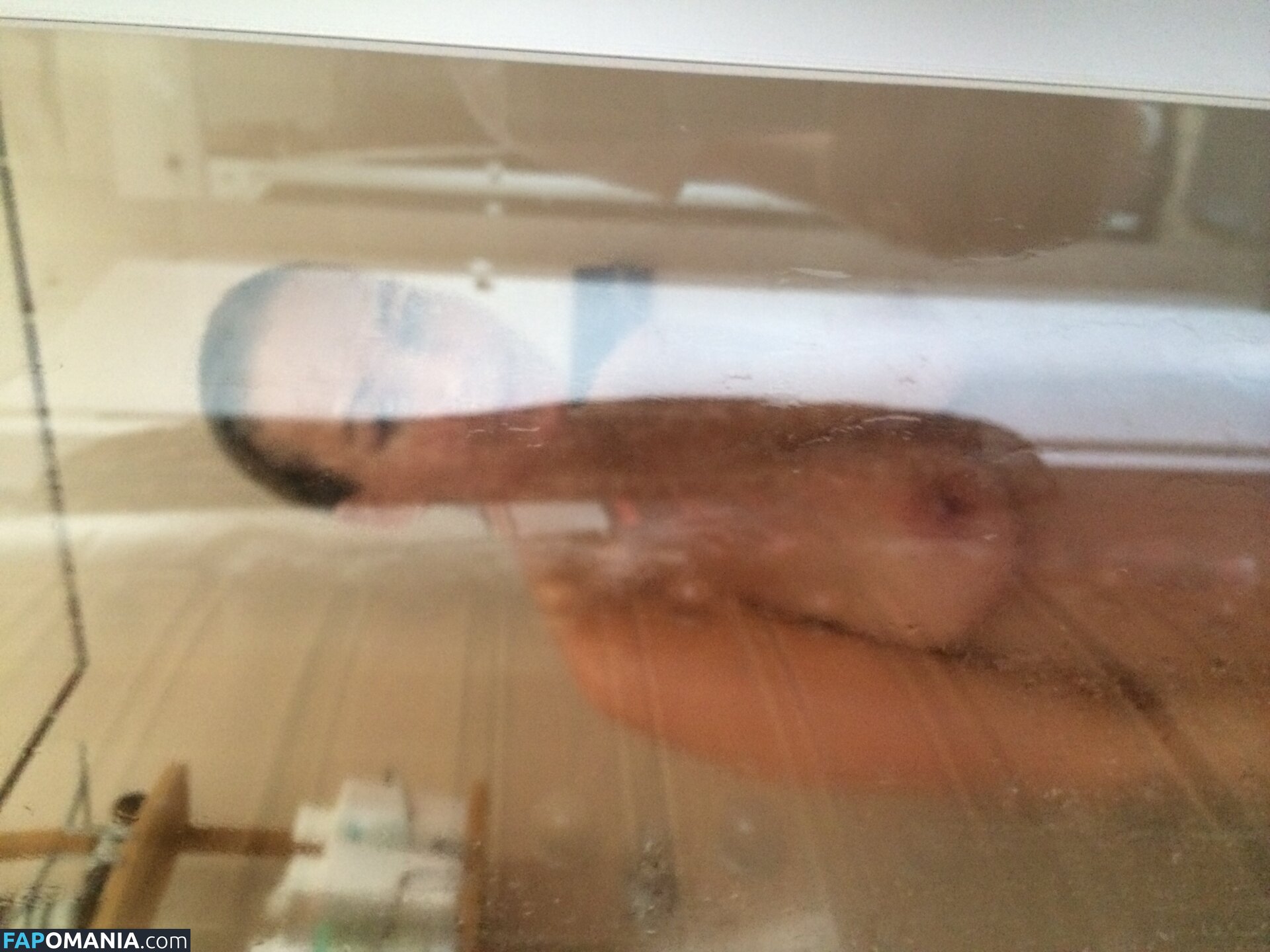 Lara Bingle Nu Foto vazada #228