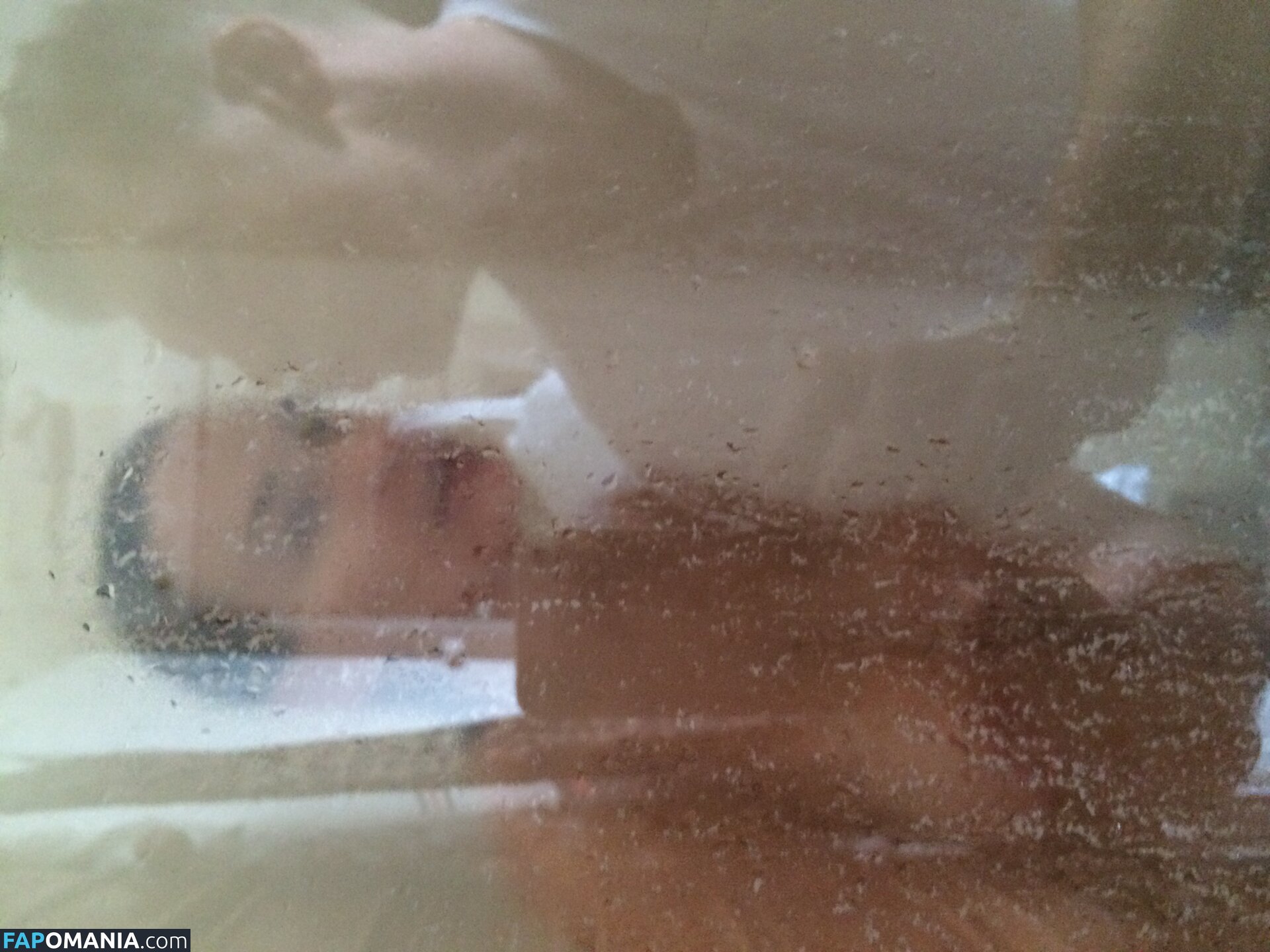 Lara Bingle Nu Foto vazada #235