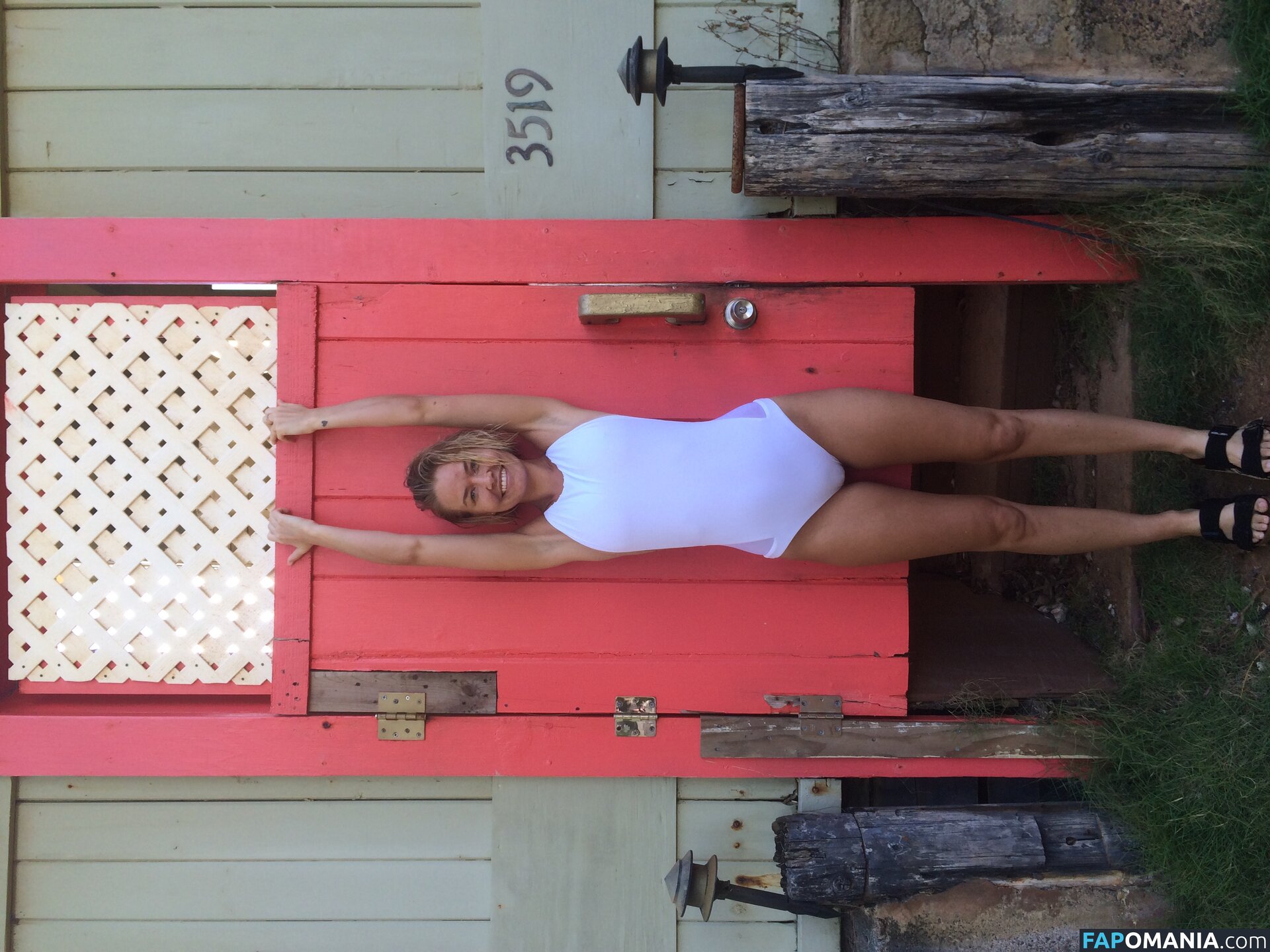 Lara Bingle Nu Foto vazada #339