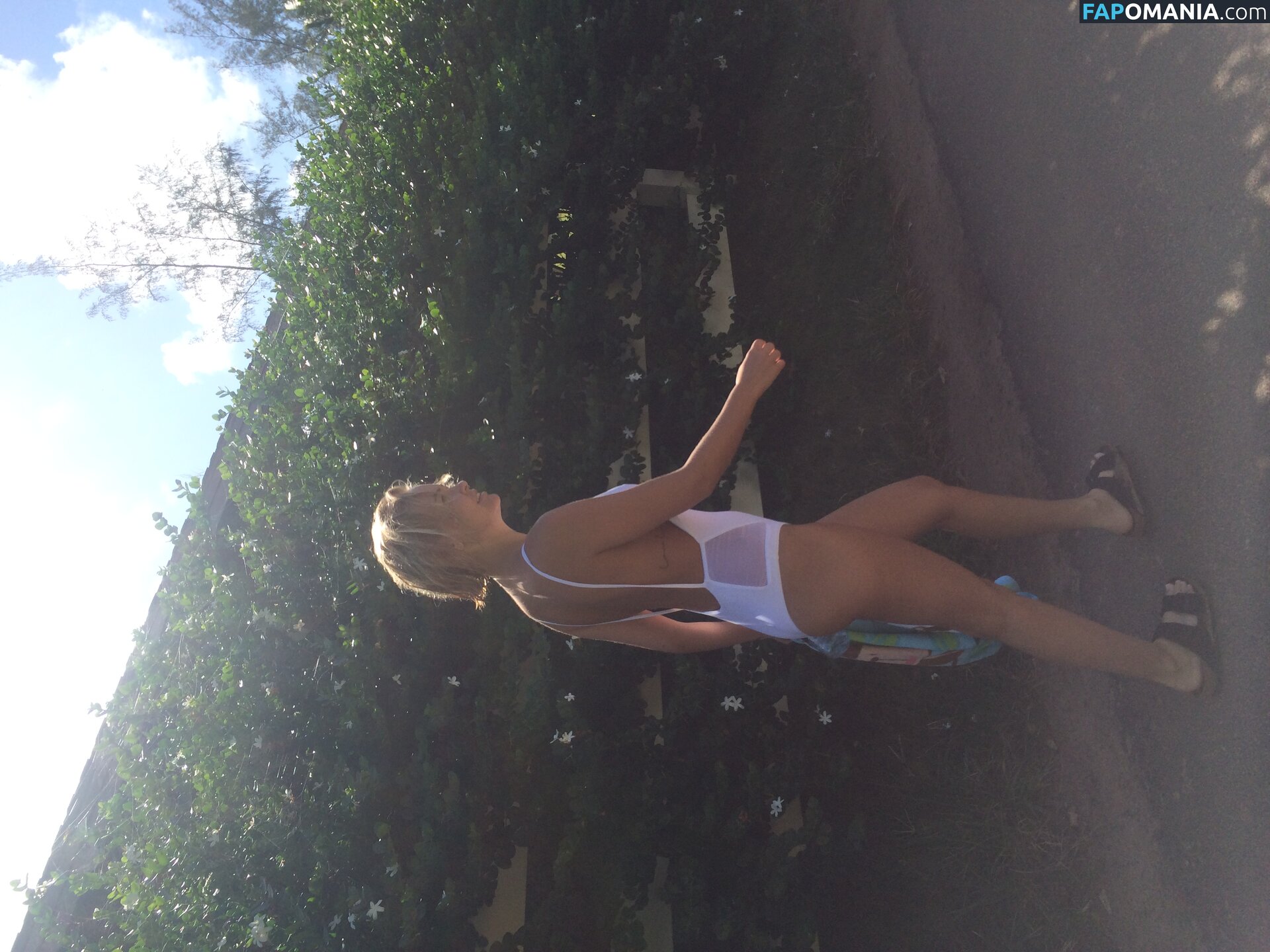 Lara Bingle Nu Foto vazada #364