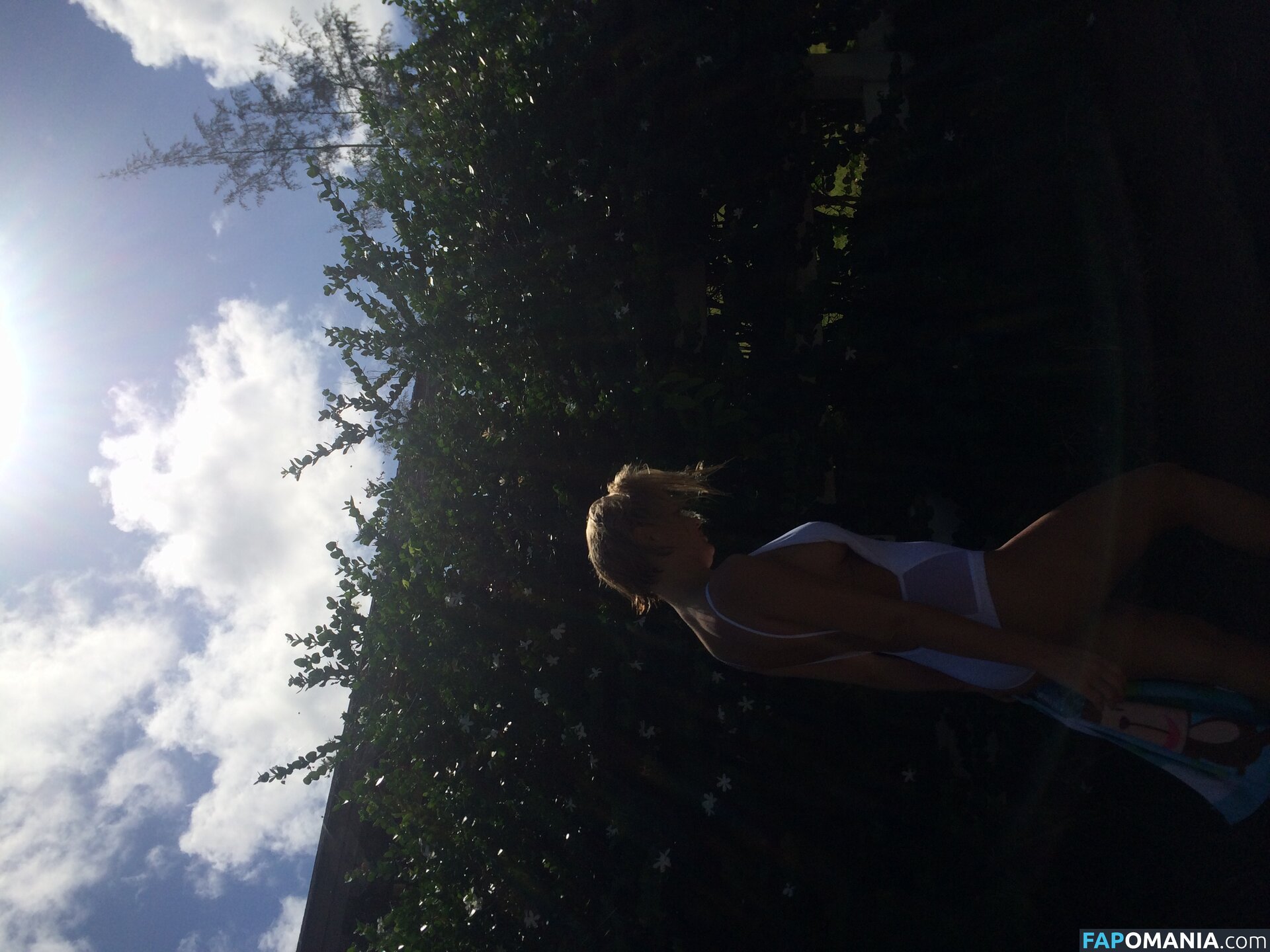 Lara Bingle Nu Foto vazada #367