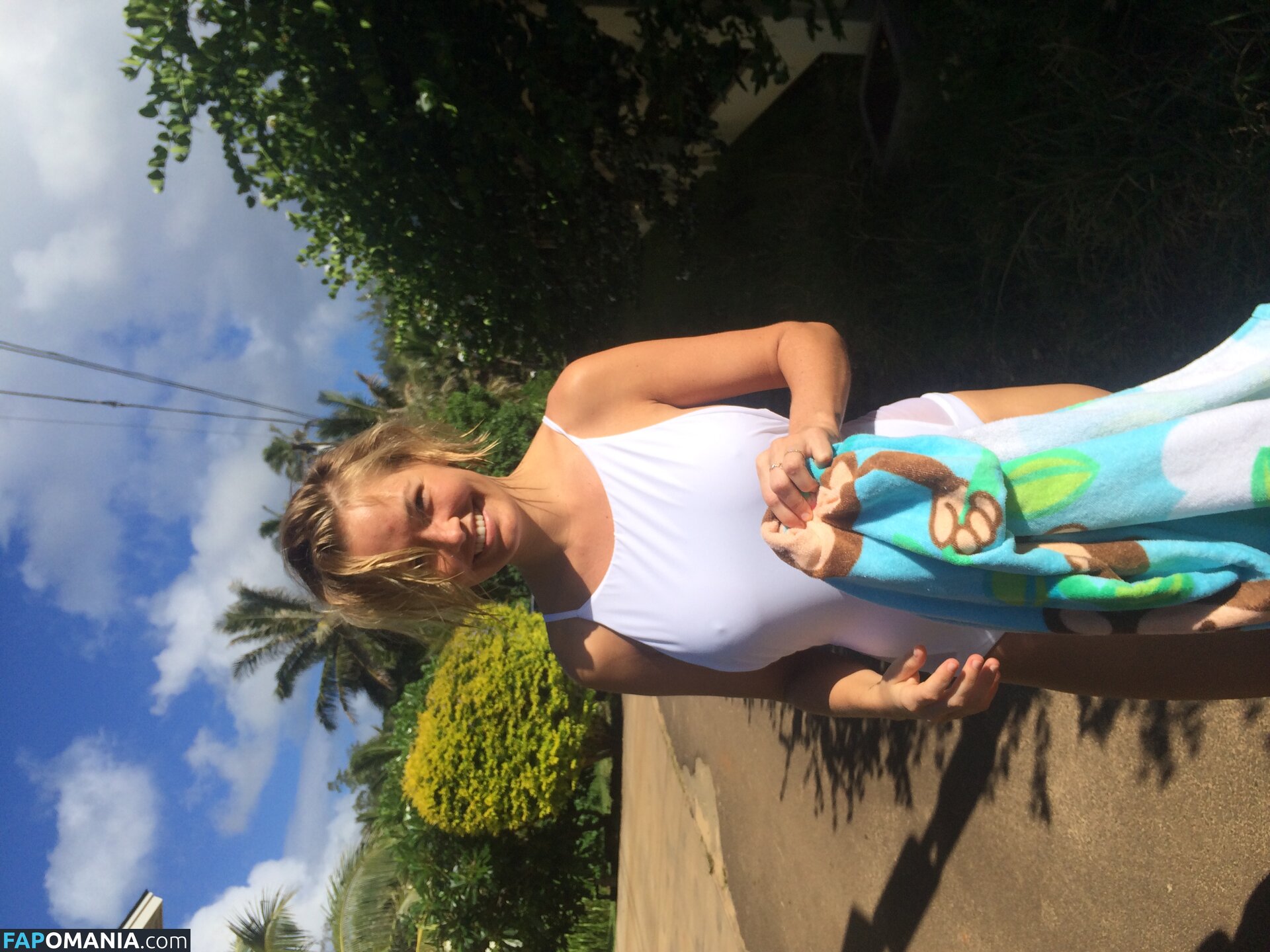 Lara Bingle Nu Foto vazada #391