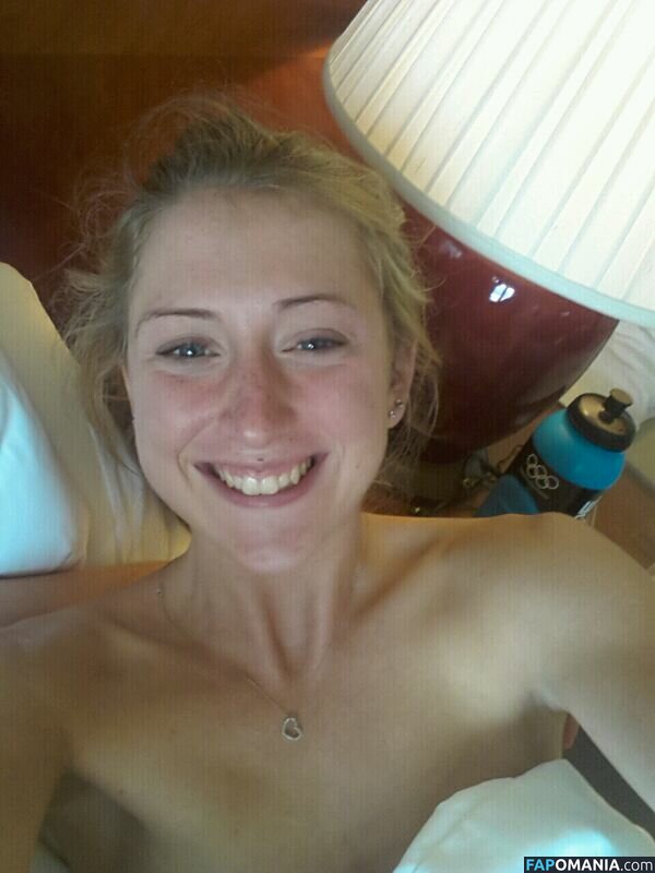 Laura Trott Nu Foto vazada #16