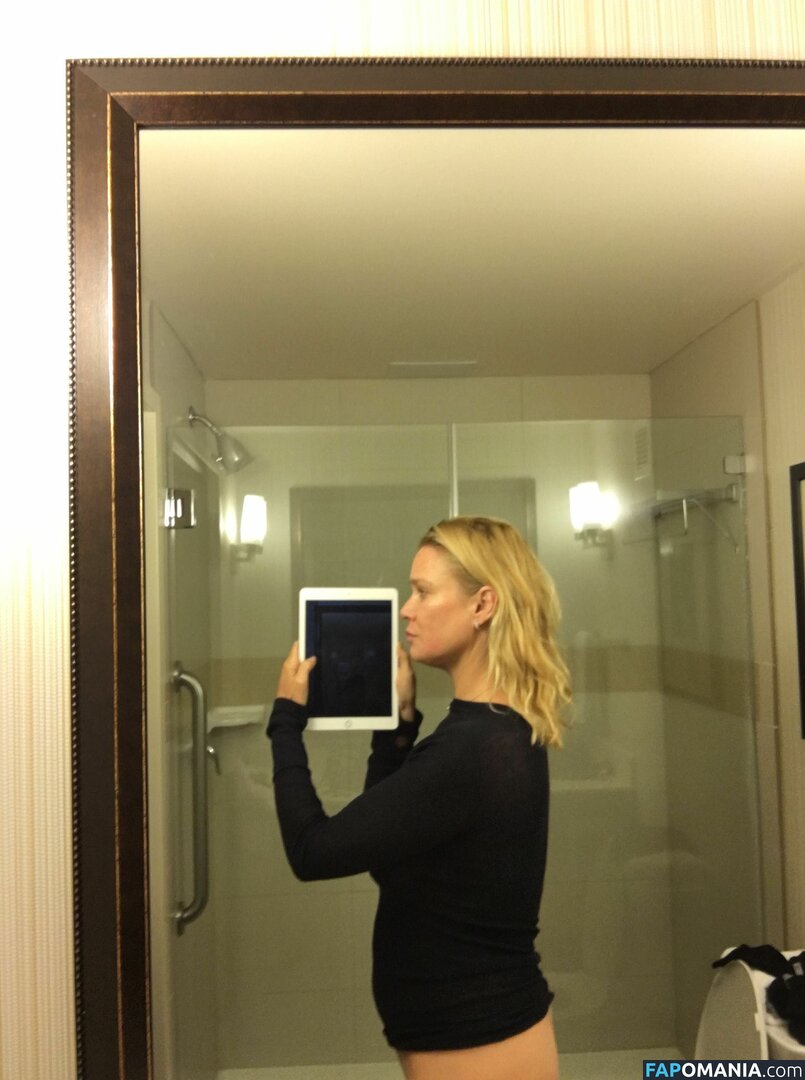Laurie Holden Nu Foto vazada #4