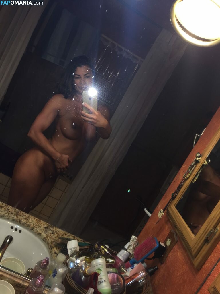 Lisa Marie Varon Nu Foto vazada #17