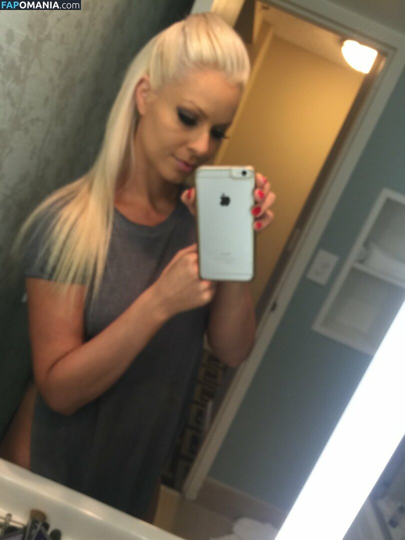 Maryse Mizanin Nu Foto vazada #1