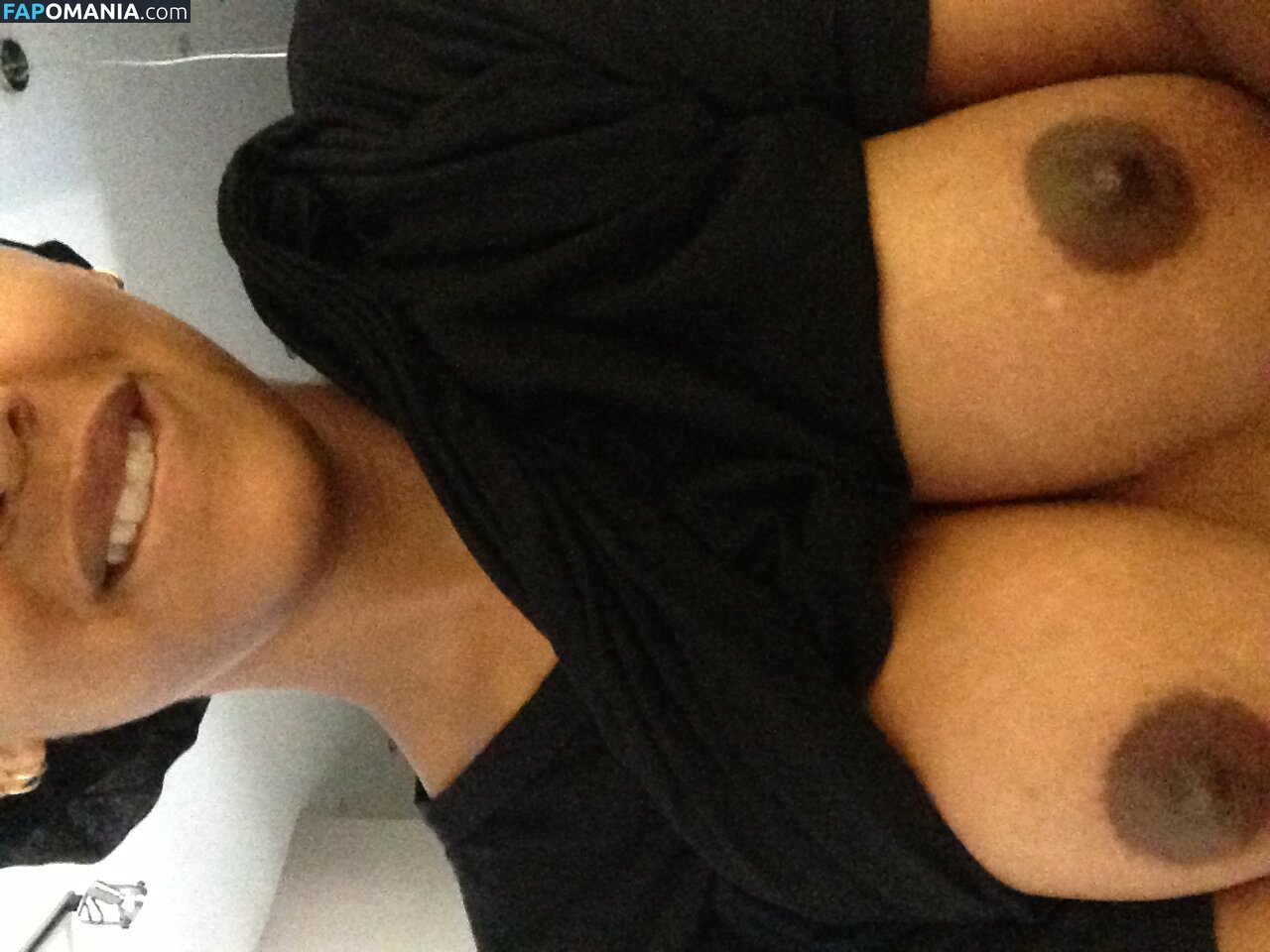 Meagan Good Nu Foto vazada #8