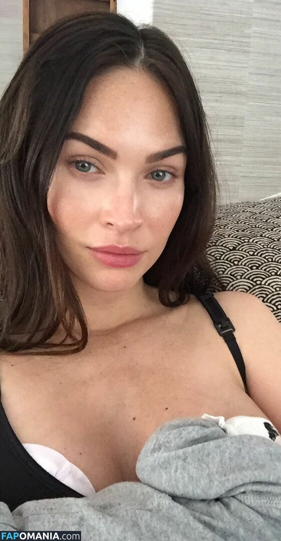 Megan Fox Nu Foto vazada #48