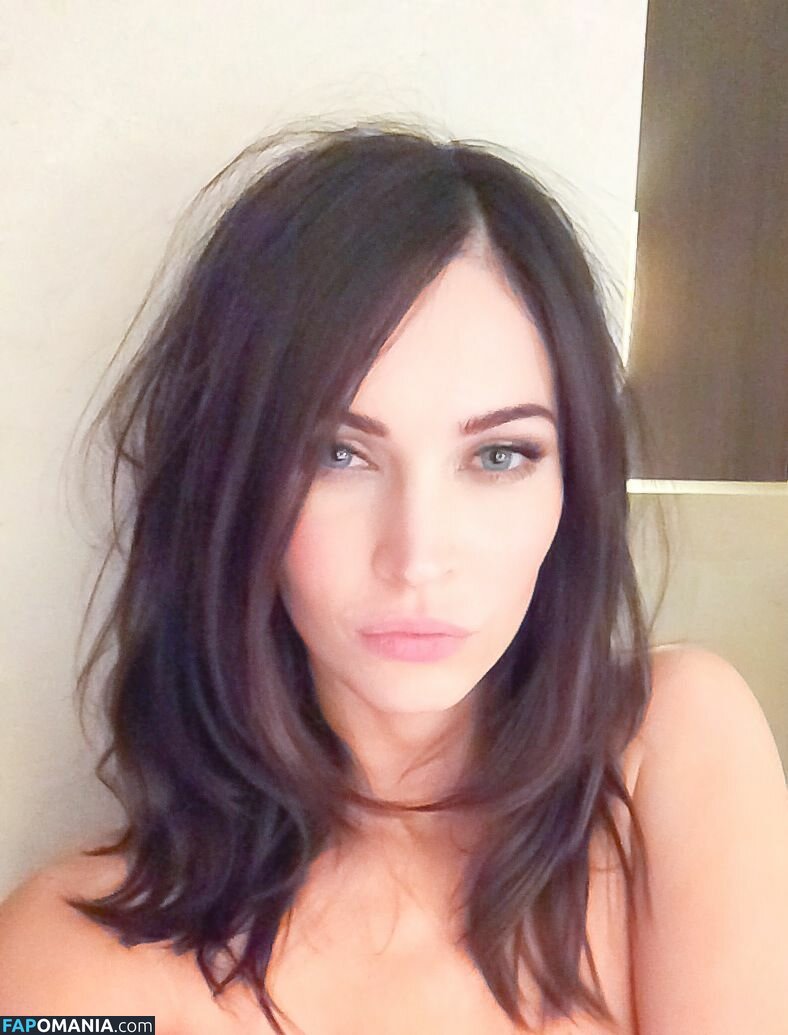 Megan Fox Nu Foto vazada #54