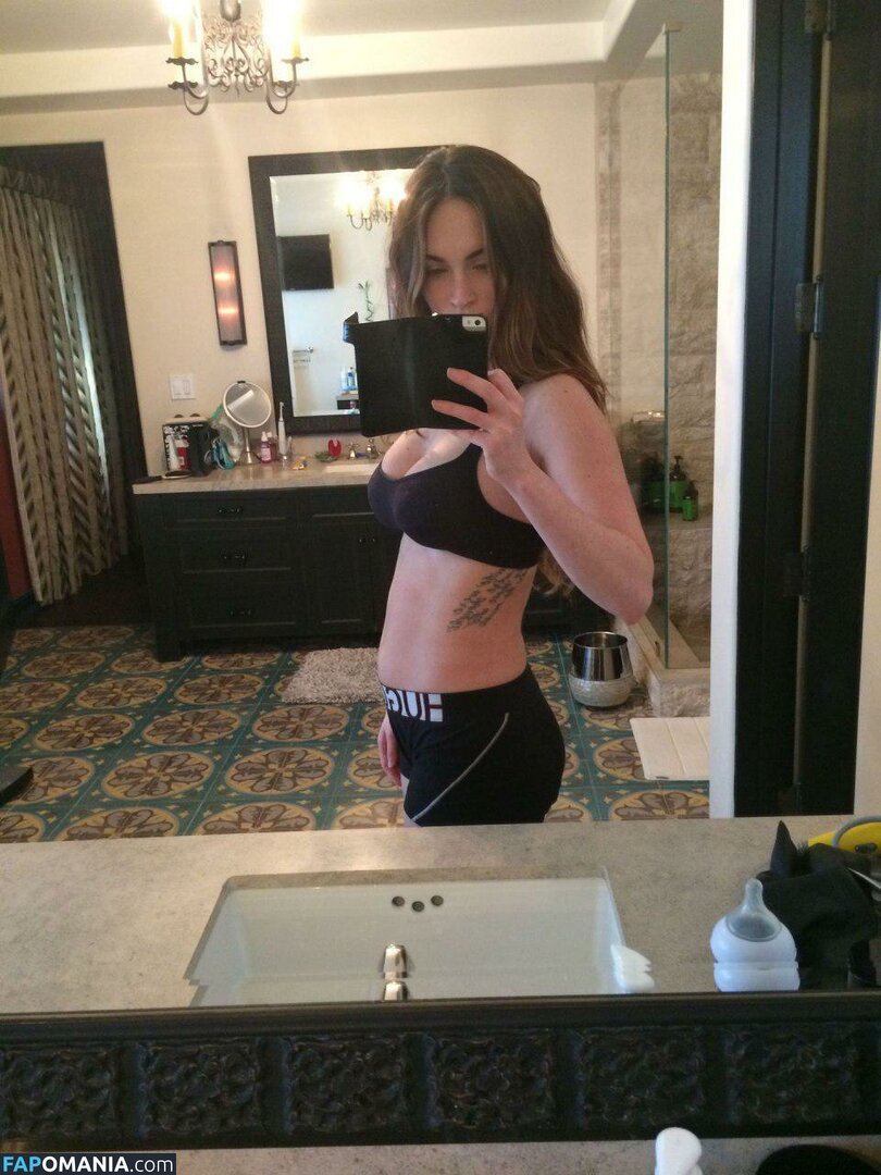 Megan Fox Nu Foto vazada #63