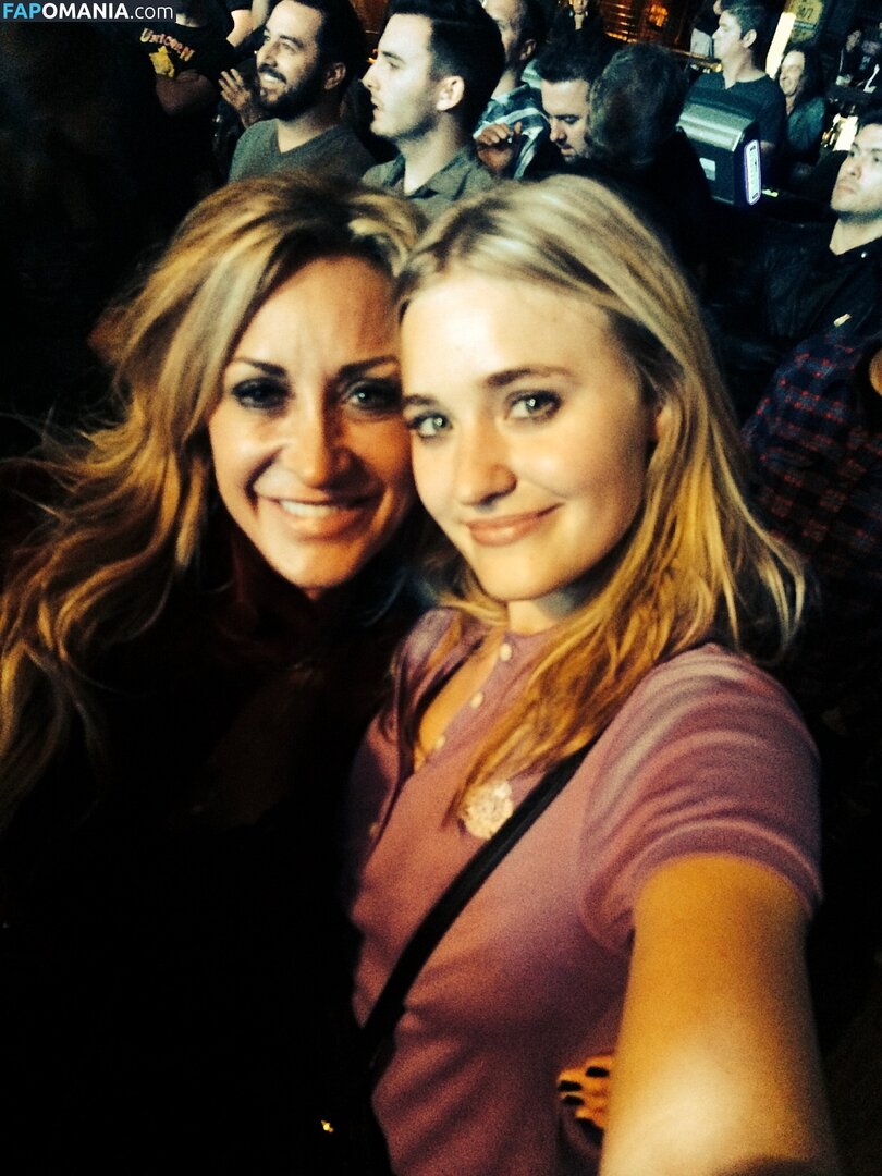 Michalka Sisters Nu Foto vazada #37