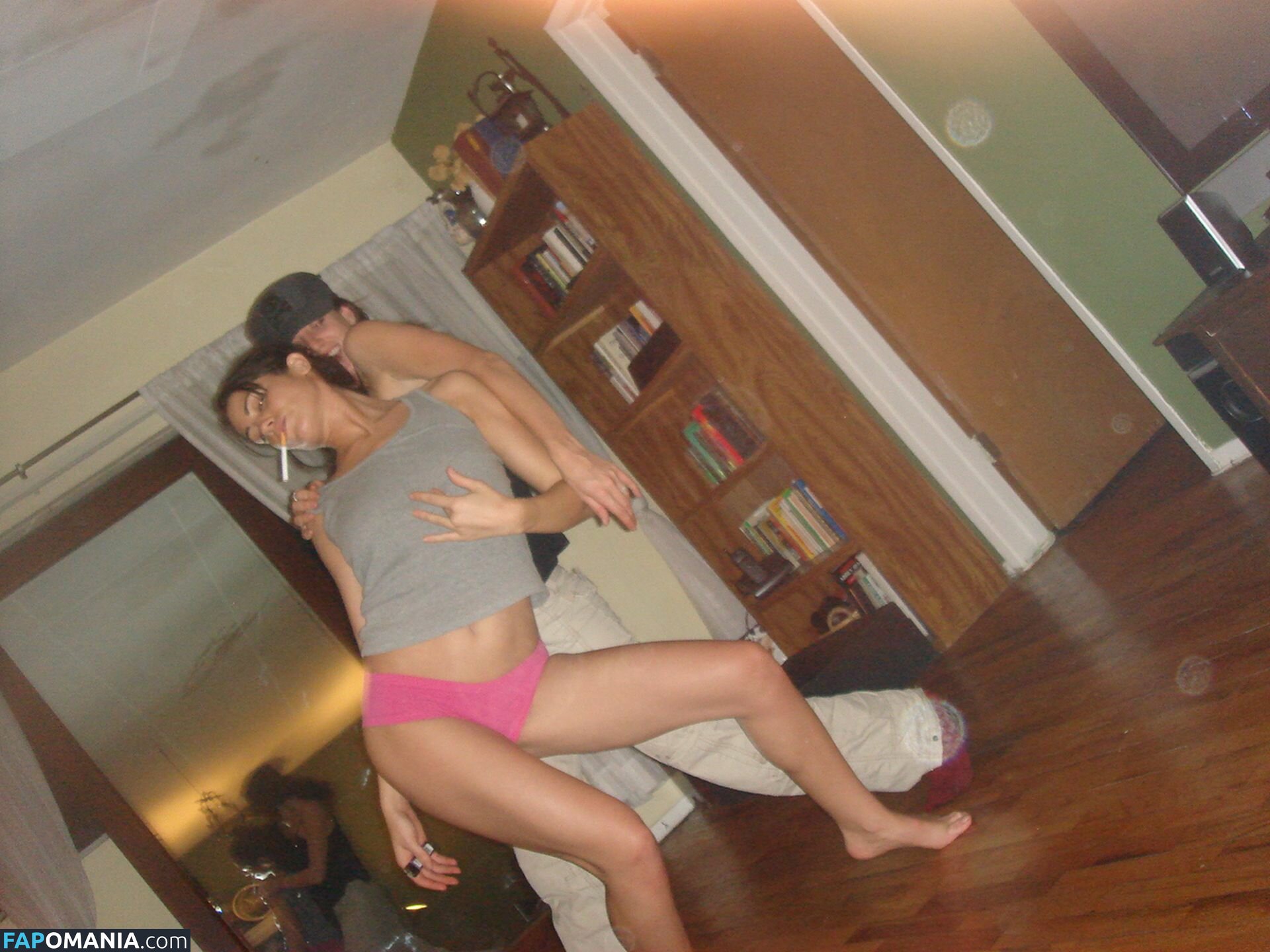 Michelle Borth Nu Foto vazada #24