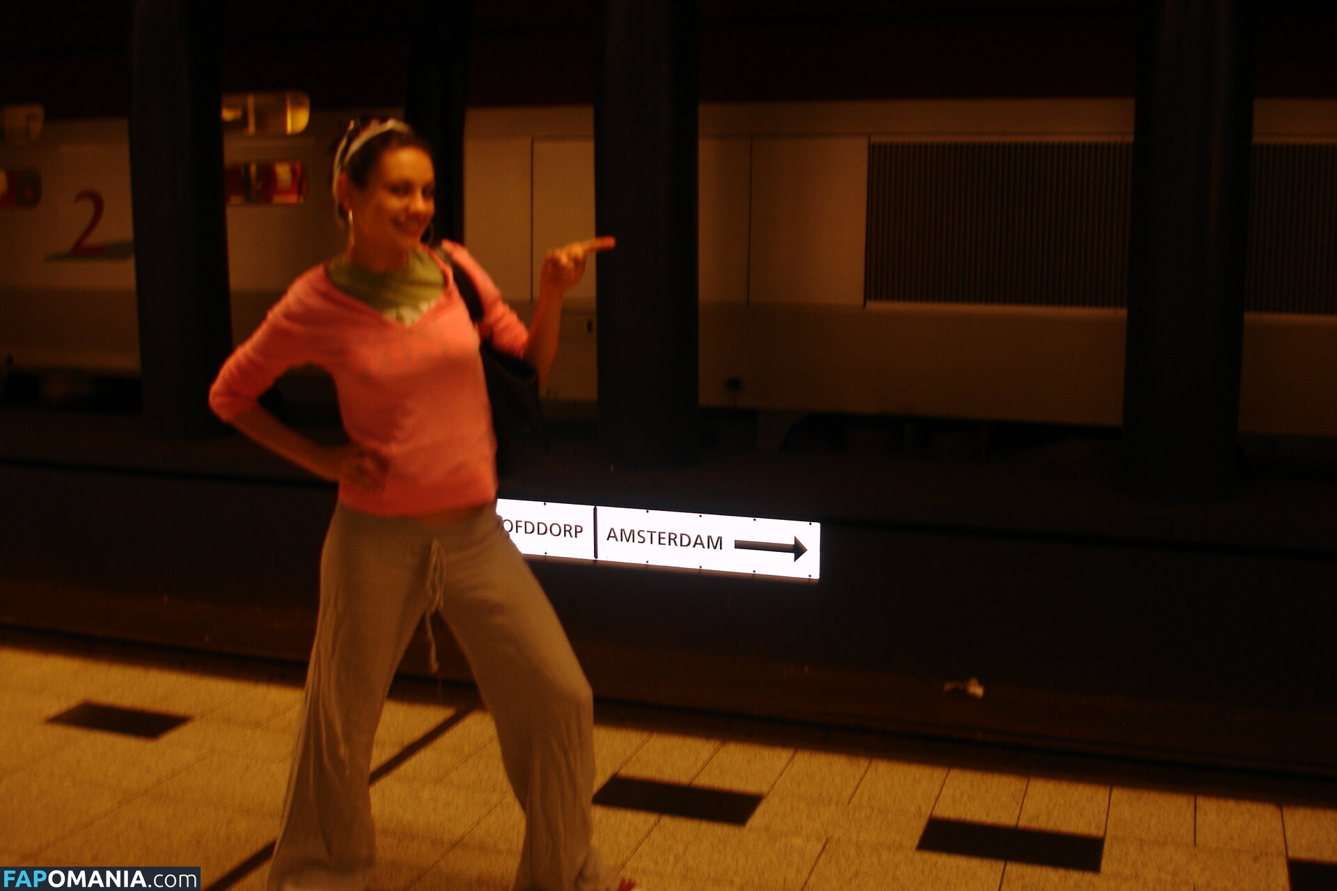 Mila Kunis Nu Foto vazada #26