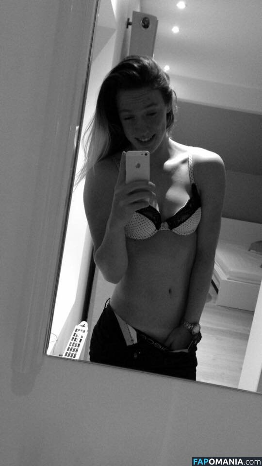 Monika Van De Vondel Nu Foto vazada #10