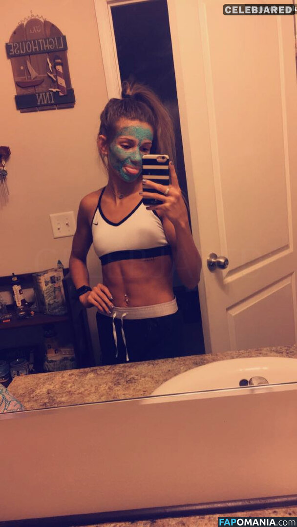 Morgan Simianer Nu Foto vazada #37