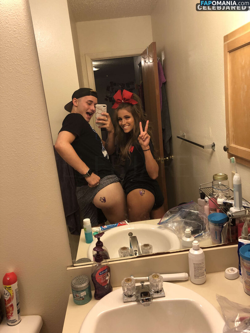 Morgan Simianer Nu Foto vazada #82