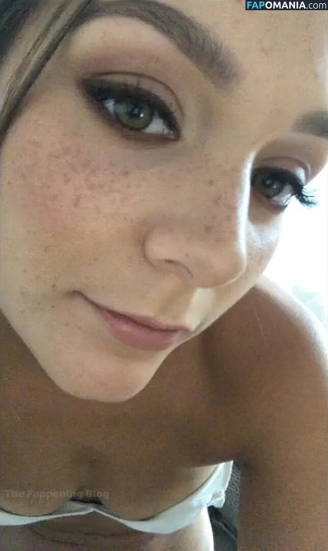 Nadine Mulkerrin Nu Foto vazada #15