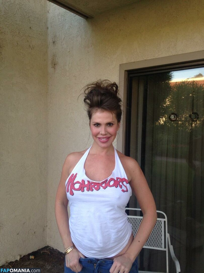 Nikki Cox Nu Foto vazada #7