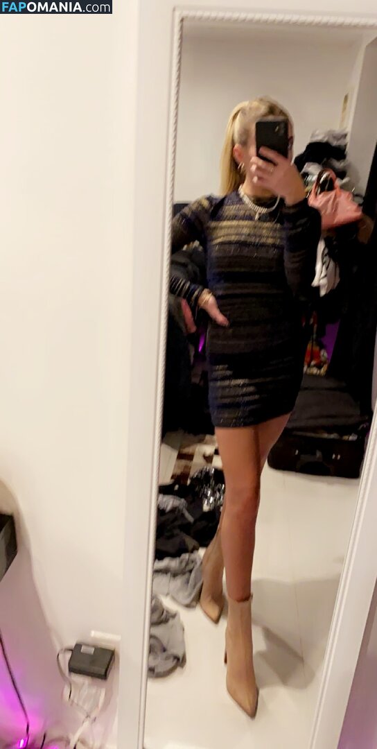 Noah Cyrus Nu Foto vazada #59