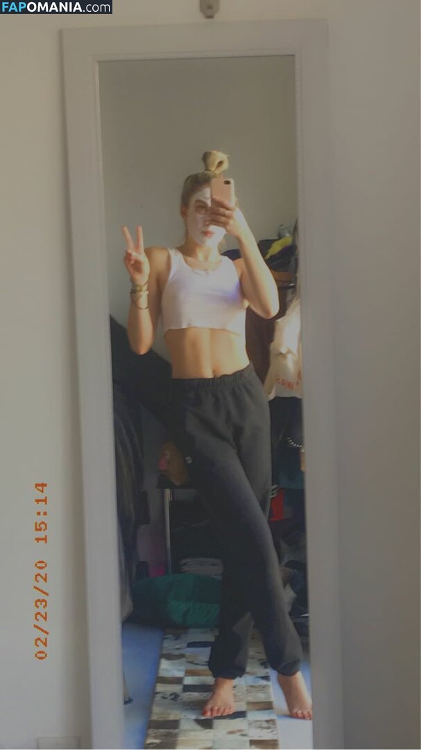 Noah Cyrus Nu Foto vazada #64