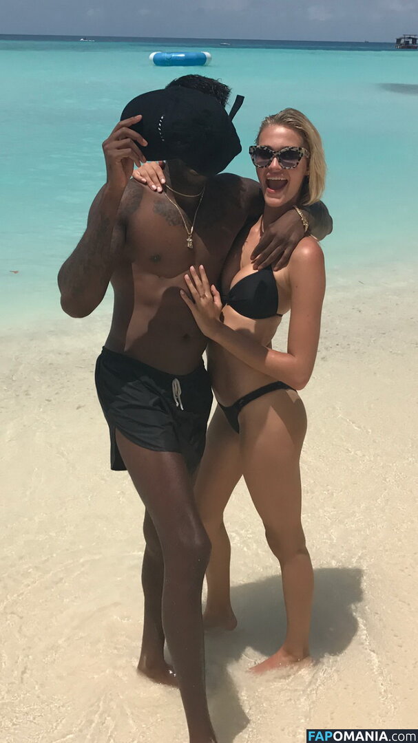 Noel Berry Nu Foto vazada #257