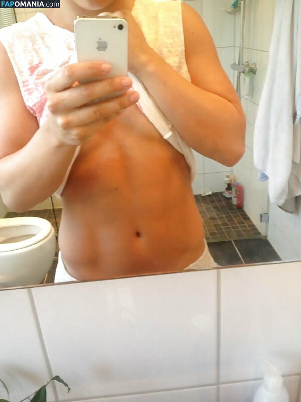 Nora Monk Nu Foto vazada #11