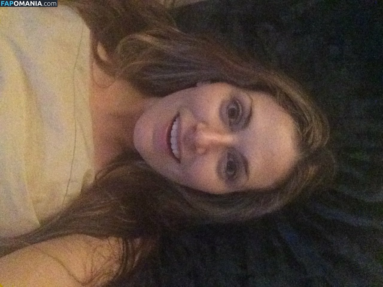 Olivia Lee Nu Foto vazada #7