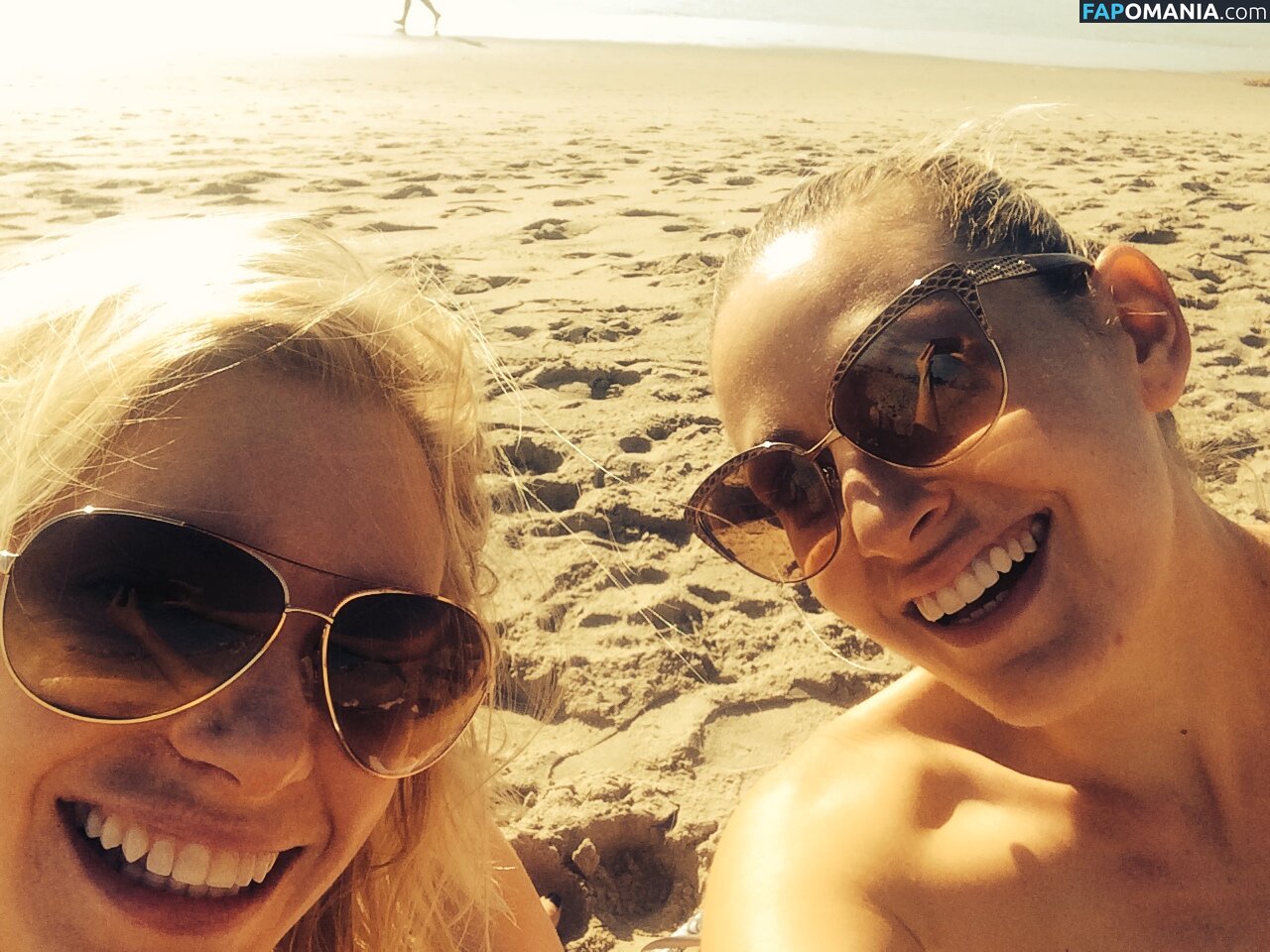 Olivia Lee Nu Foto vazada #14