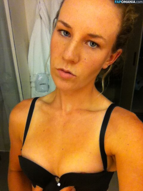 Olivia Rogowska Nu Foto vazada #7